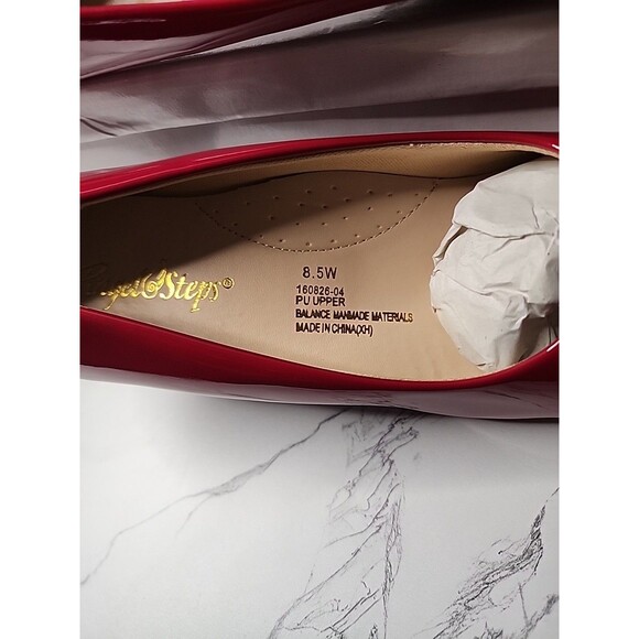 Women's Angle Steps Sophia 2 Red Shoes Low Heel Size 8.5 - Picture 3 of 9